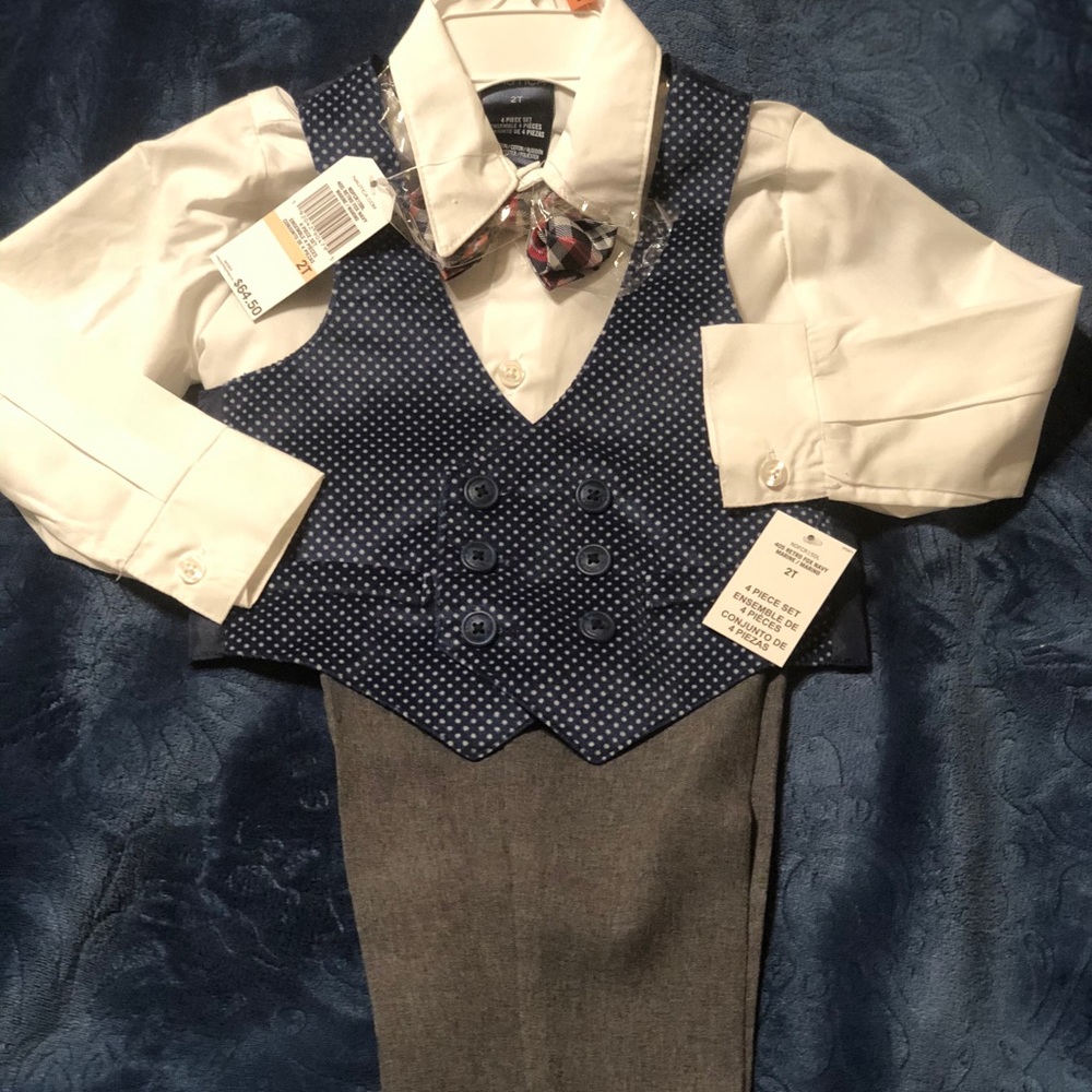 Toddler size 2T 4 pice Dress set